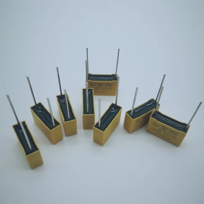 خازن های ایمنی بدون هالوژن X2-HF خازن های فیلم پلی پروپیلن متالیز شده کلاس X2 104k